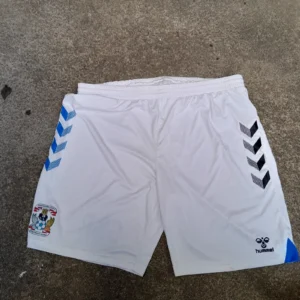Coventry City 2019-20 white football shorts. XXXL mens.
