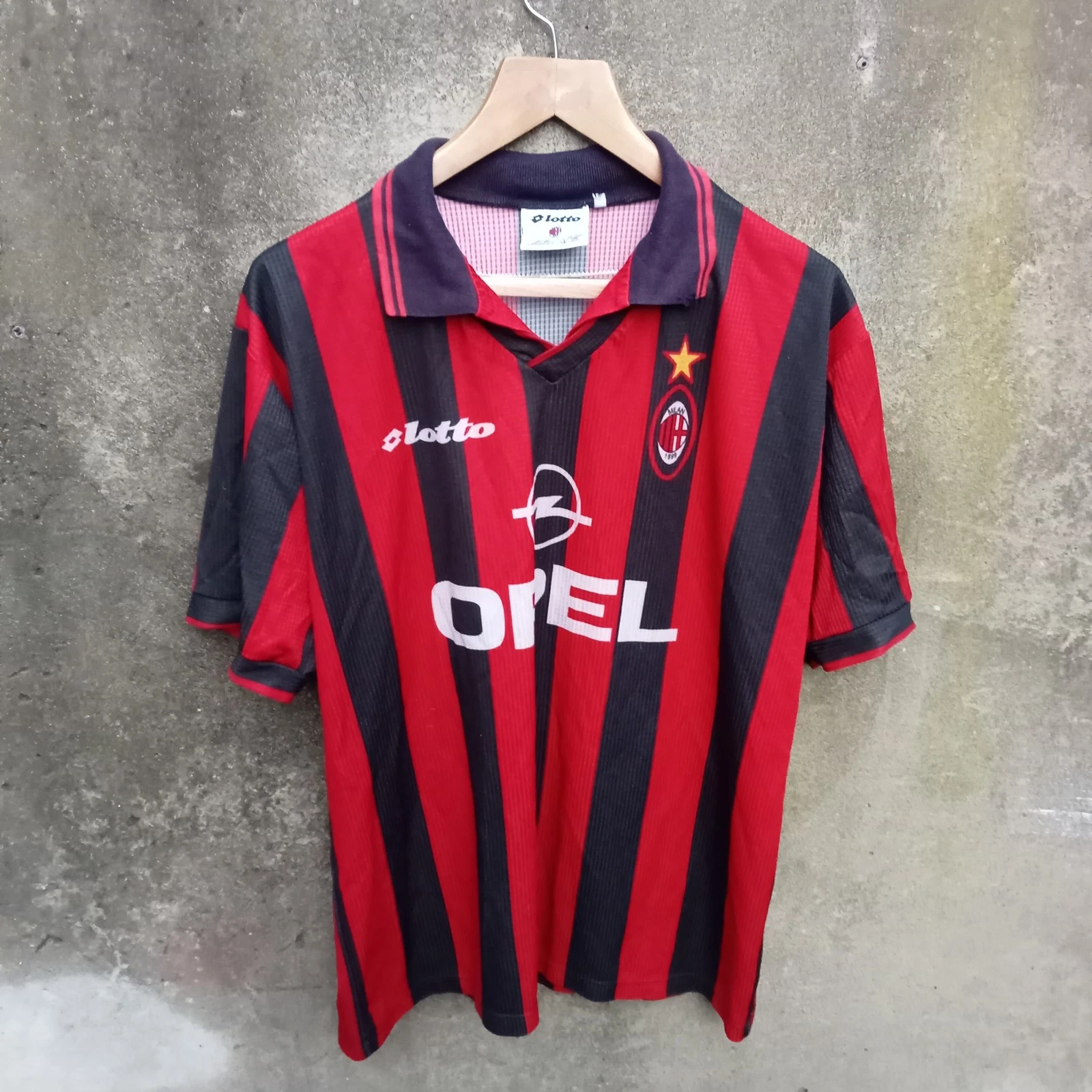 AC Milan 1997-98 Home football shirt | jersey, Mens XL