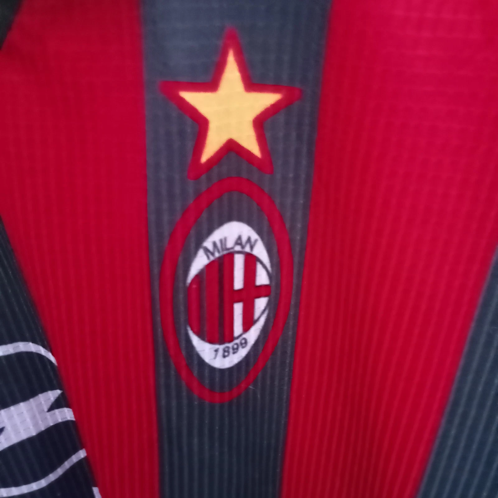 AC Milan 1997-98 Home football shirt | jersey, Mens XL - Image 3