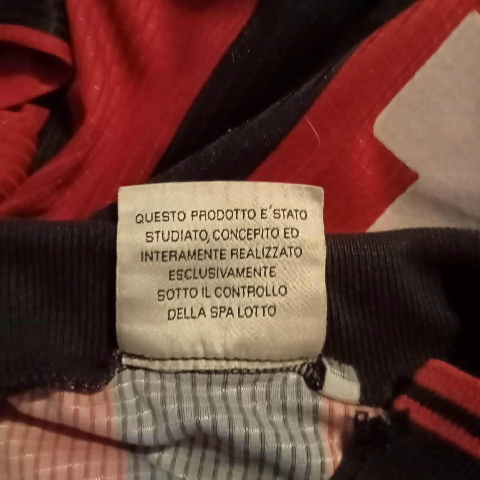 AC Milan 1997-98 Home football shirt | jersey, Mens XL - Image 8