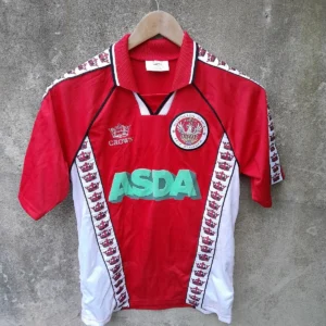Accrington Stanley 1998-99 home football shirt/ jersey. Small mens Asda