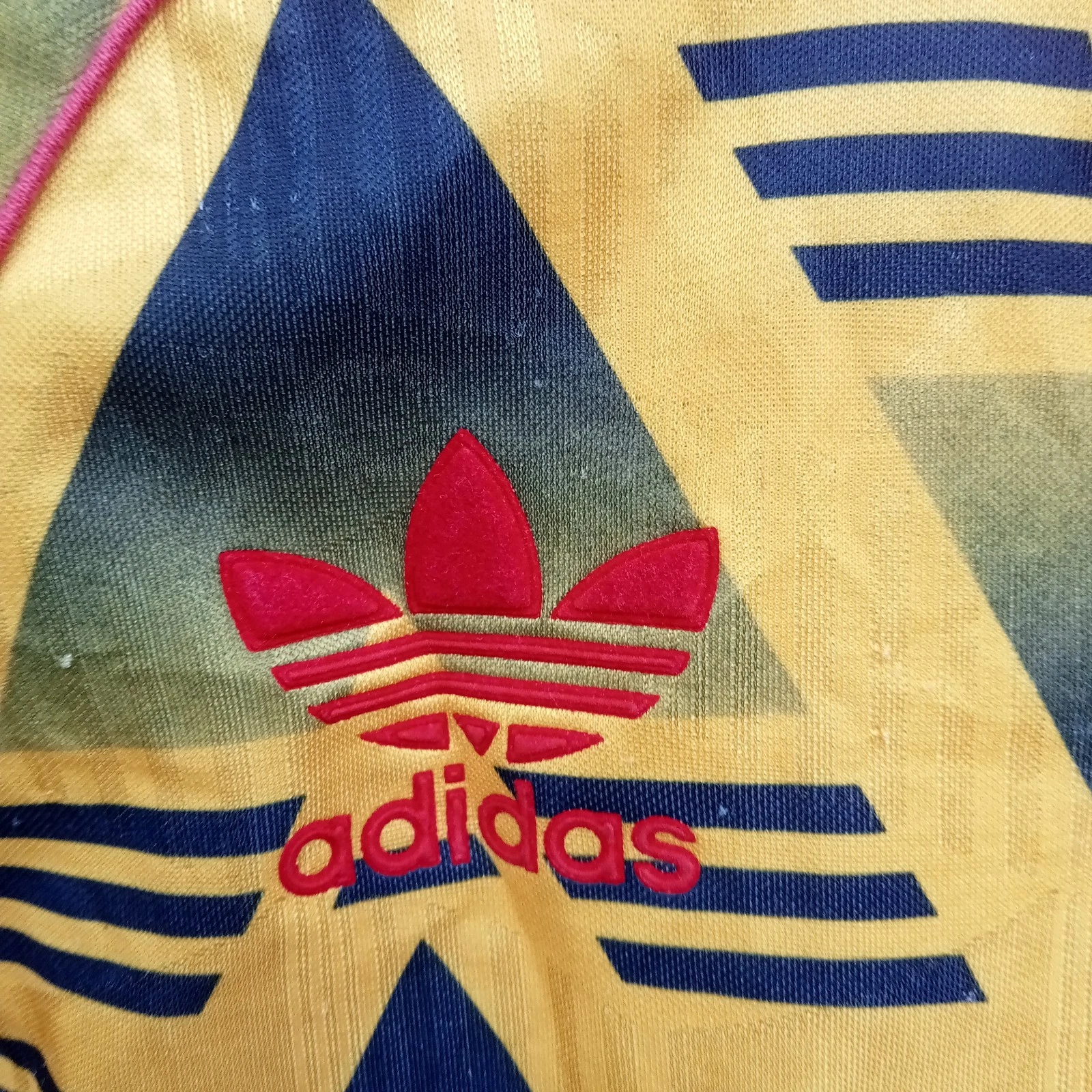 Arsenal 1991-93 away bruised banana football shirt / jersey. small boys - Image 4
