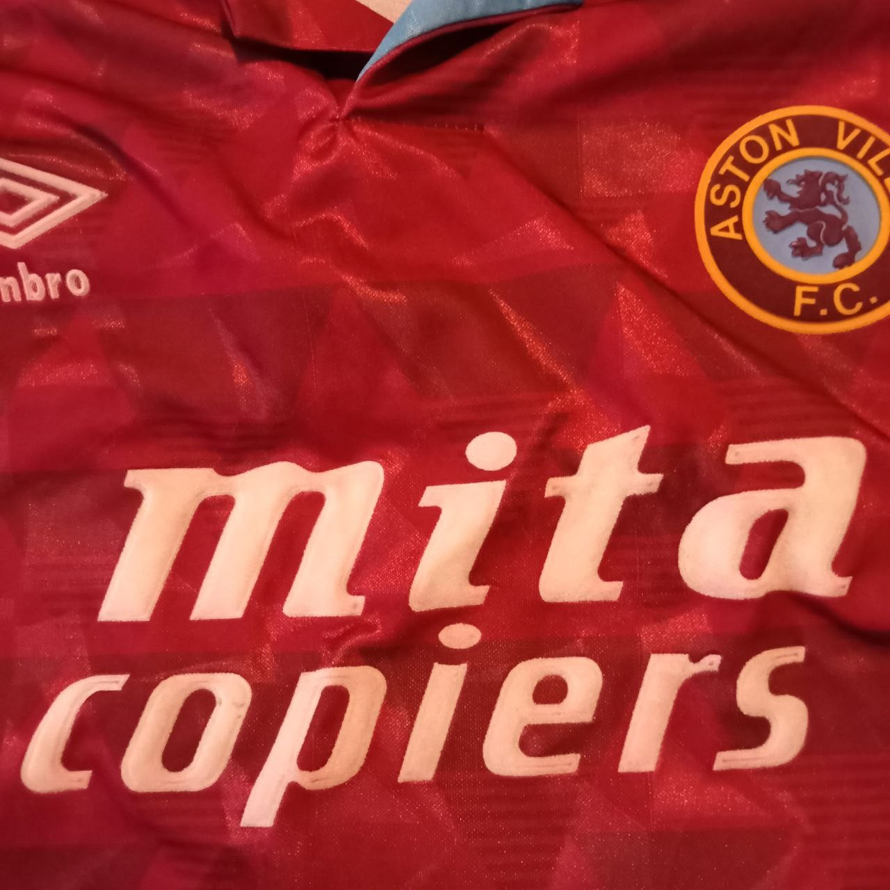 Aston Villa 1990-92 home football shirt / jersey. Large mens. - Image 5