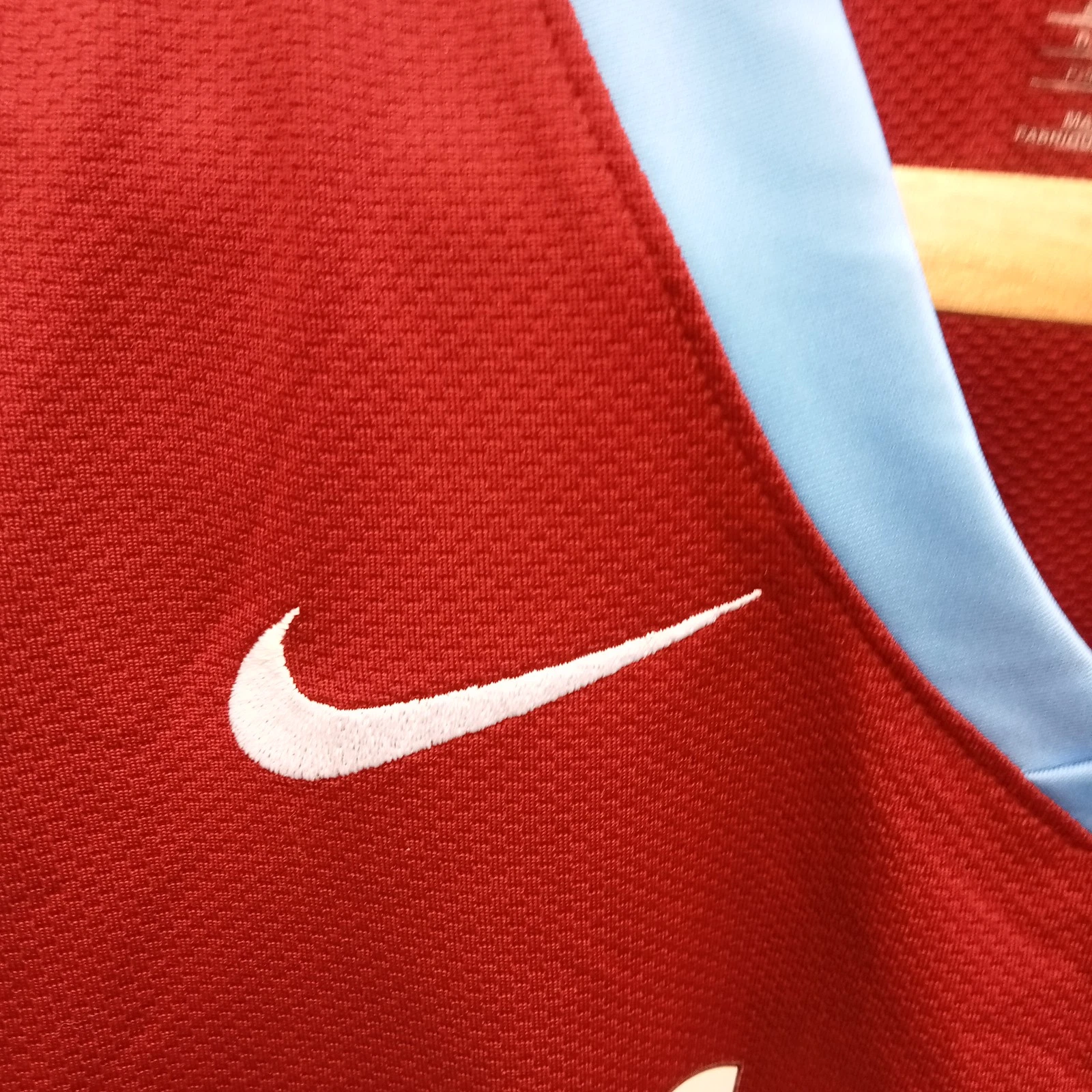 Aston Villa 2008-09 Home football shirt , jersey, Ladies size 8-10 BNWT - Image 4