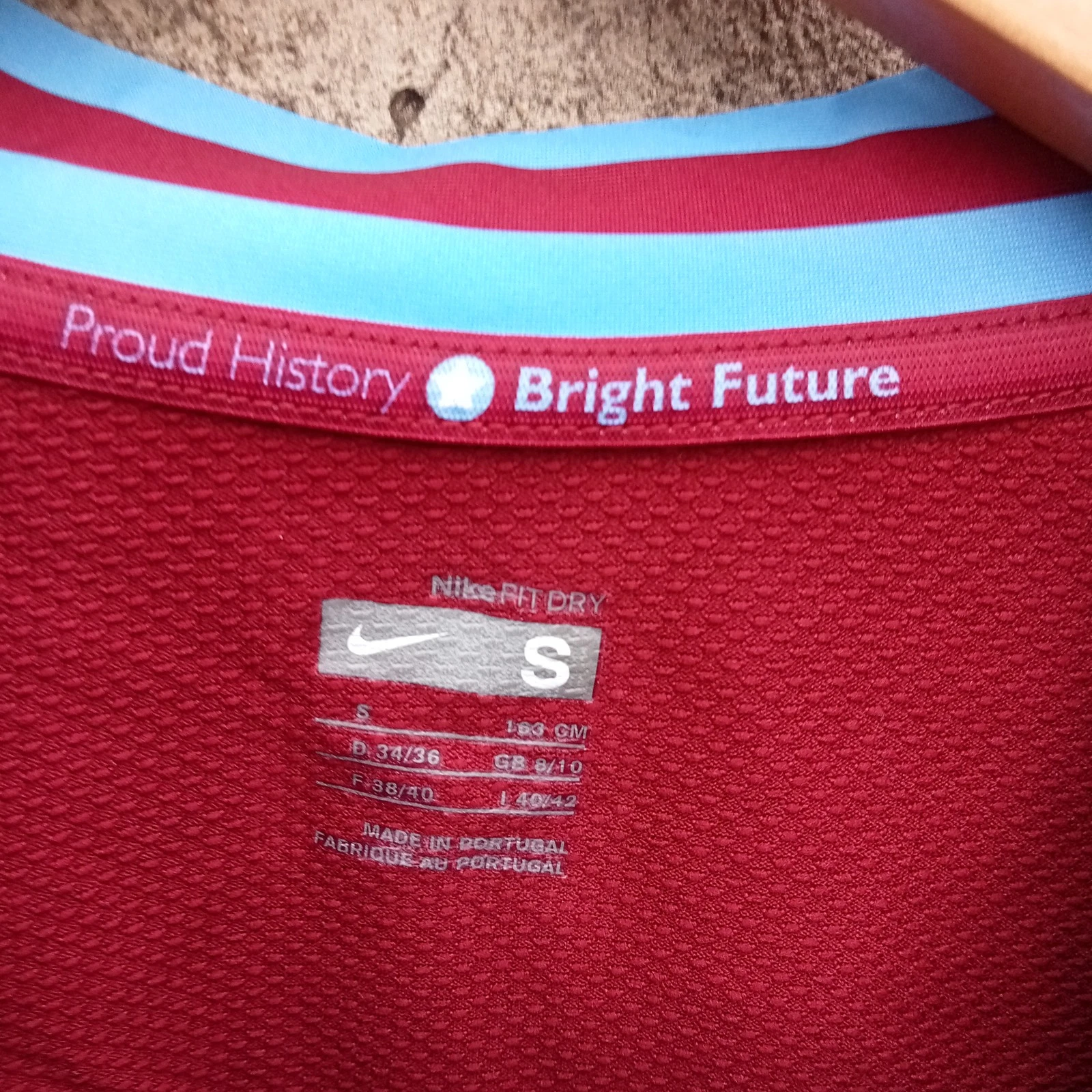 Aston Villa 2008-09 Home football shirt , jersey, Ladies size 8-10 BNWT - Image 5