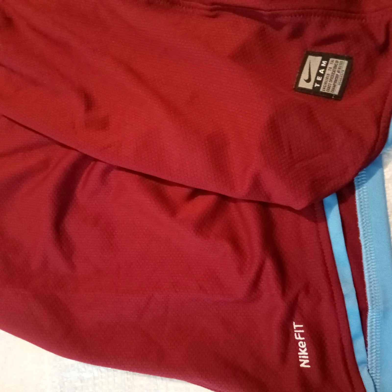 Aston Villa 2008-09 Home football shirt , jersey, Ladies size 8-10 BNWT - Image 9