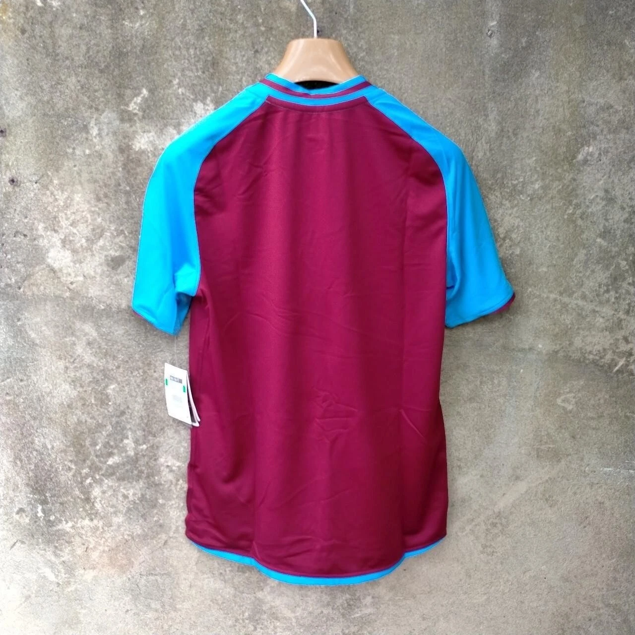 Aston Villa 2008-09 home football tshirt / jersey xl boys - xs small mens. - Image 3