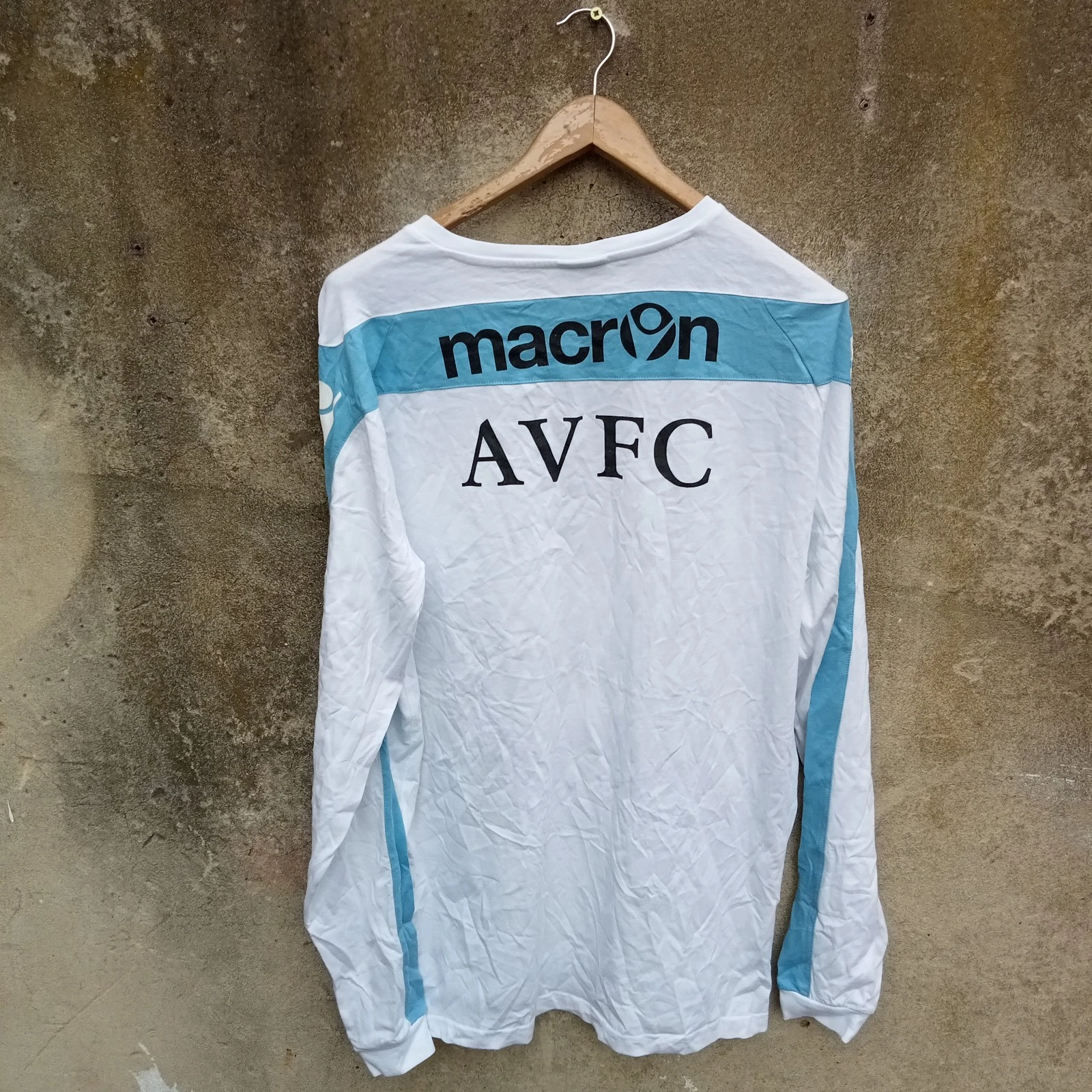 Aston Villa long sleeves football tshirt / jersey. mens XXXL bnwt - Image 7