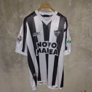 Atletico Mineiro 2002 home football shirt / jersey. XL mens. Rare Umbro