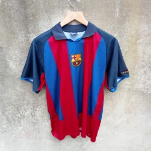 Barcelona 2003-04 Home football shirt | jersey, Mens Small RONALDINHO 10