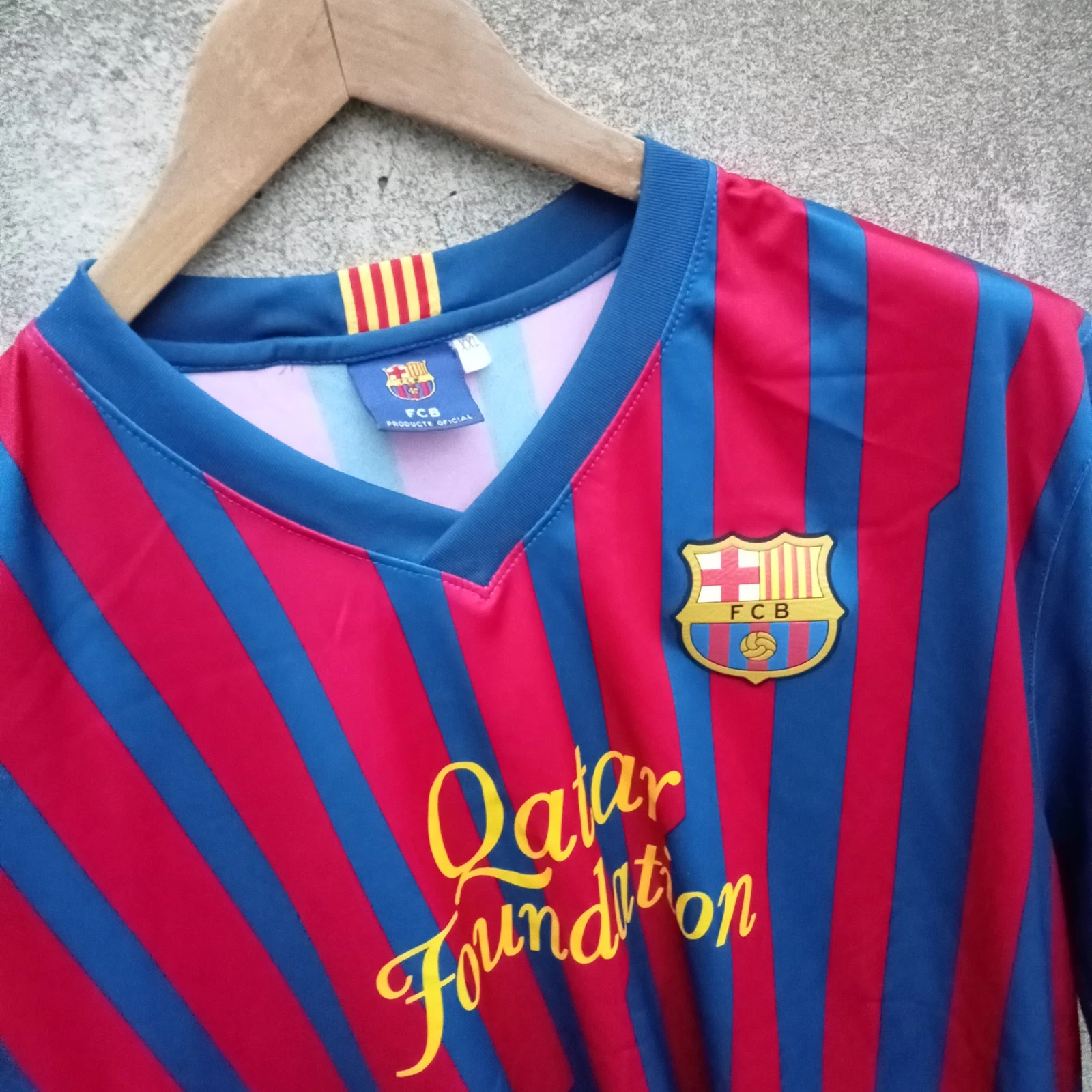 Barcelona 2011-12 Home football shirt | jersey, Mens XXL FABREGAS 4 - Image 2