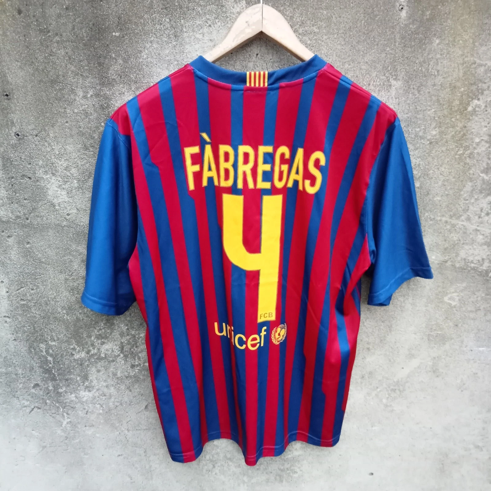 Barcelona 2011-12 Home football shirt | jersey, Mens XXL FABREGAS 4 - Image 5