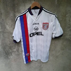 Bayern Munich 1996-98 away football shirt/ jersey. Medium mens
