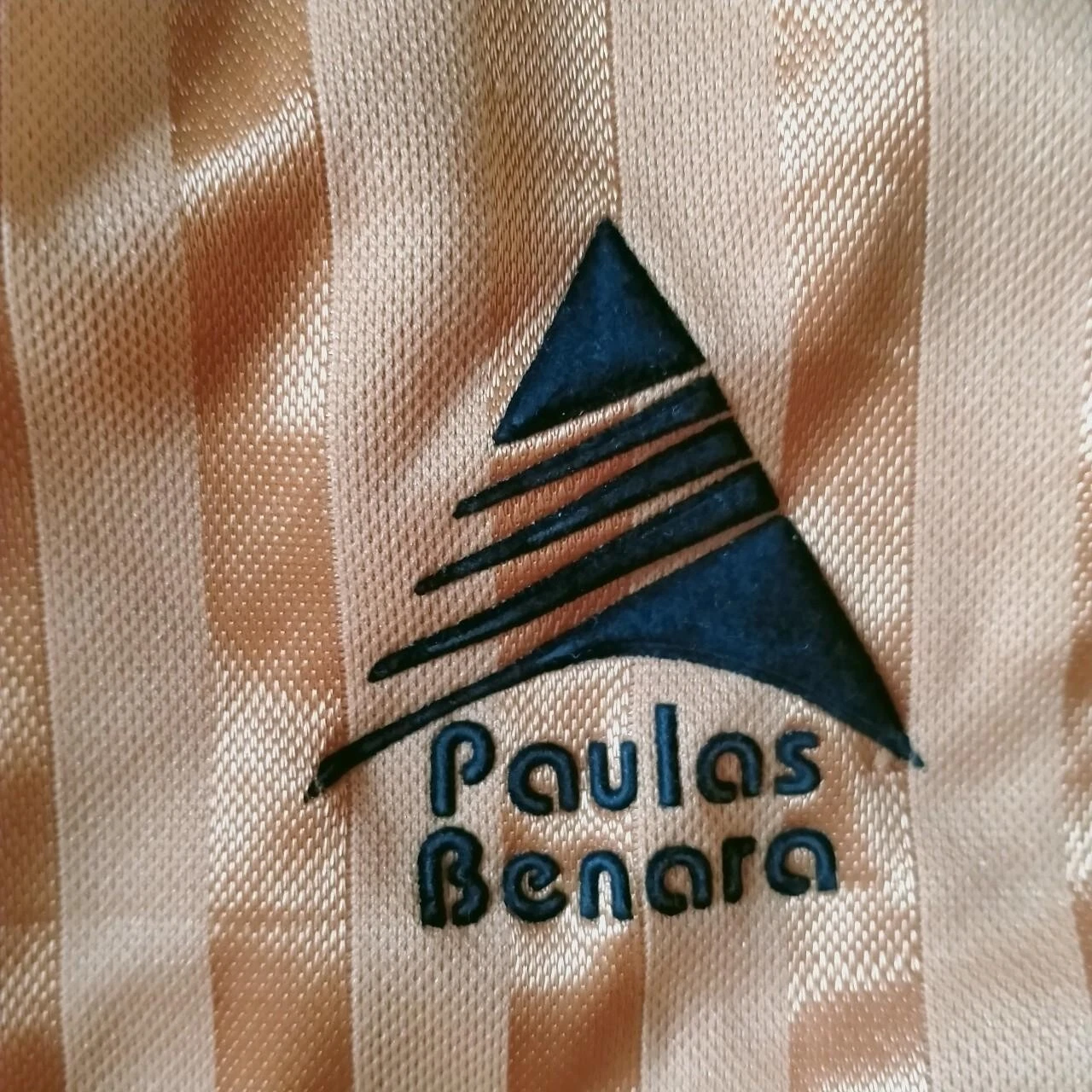 Boston United 1990-91 home football shirt/ jersey. Small mens. Long sleeves - Image 4