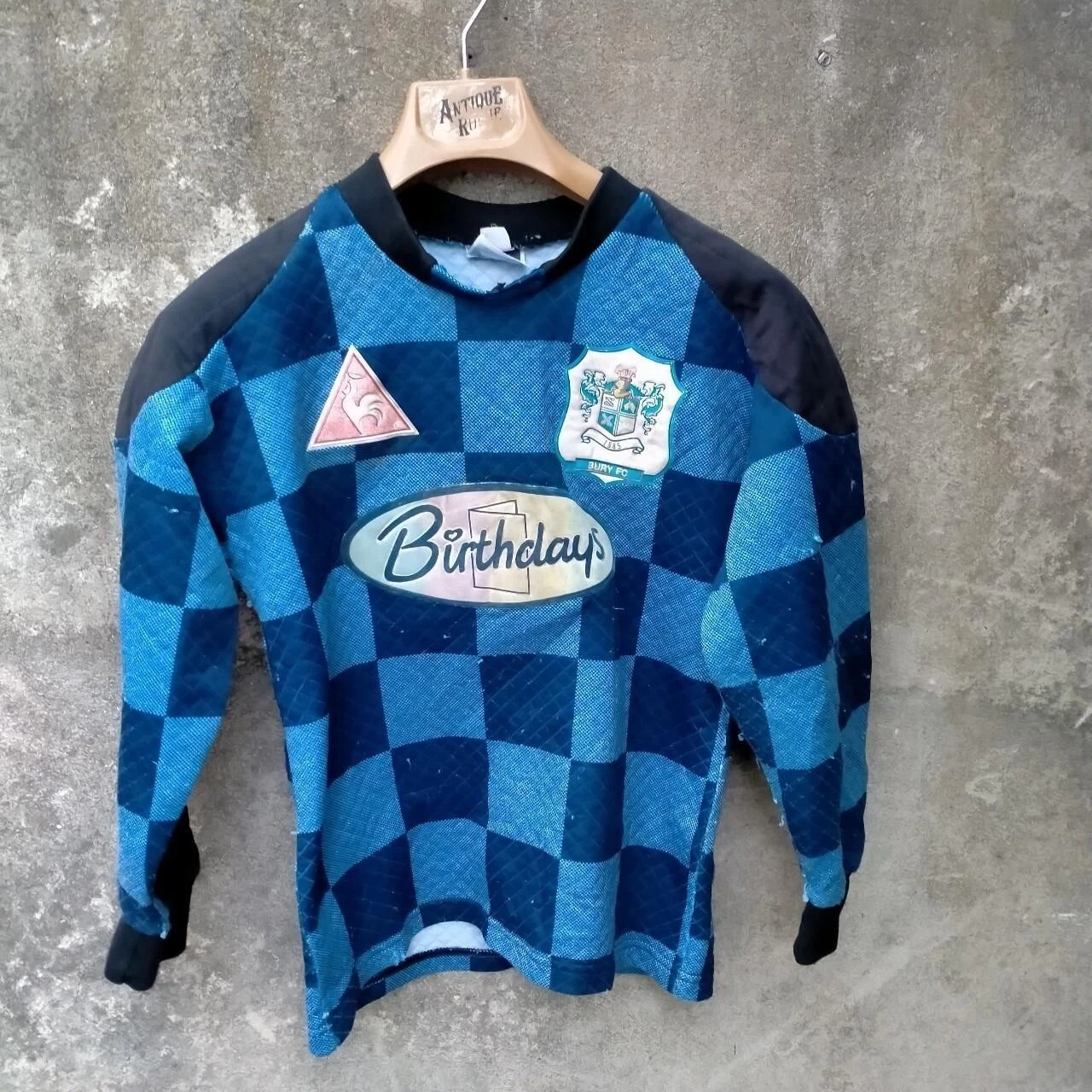 Bury FC 1990s padded goalkeeper football shirt / jersey. Medium boys