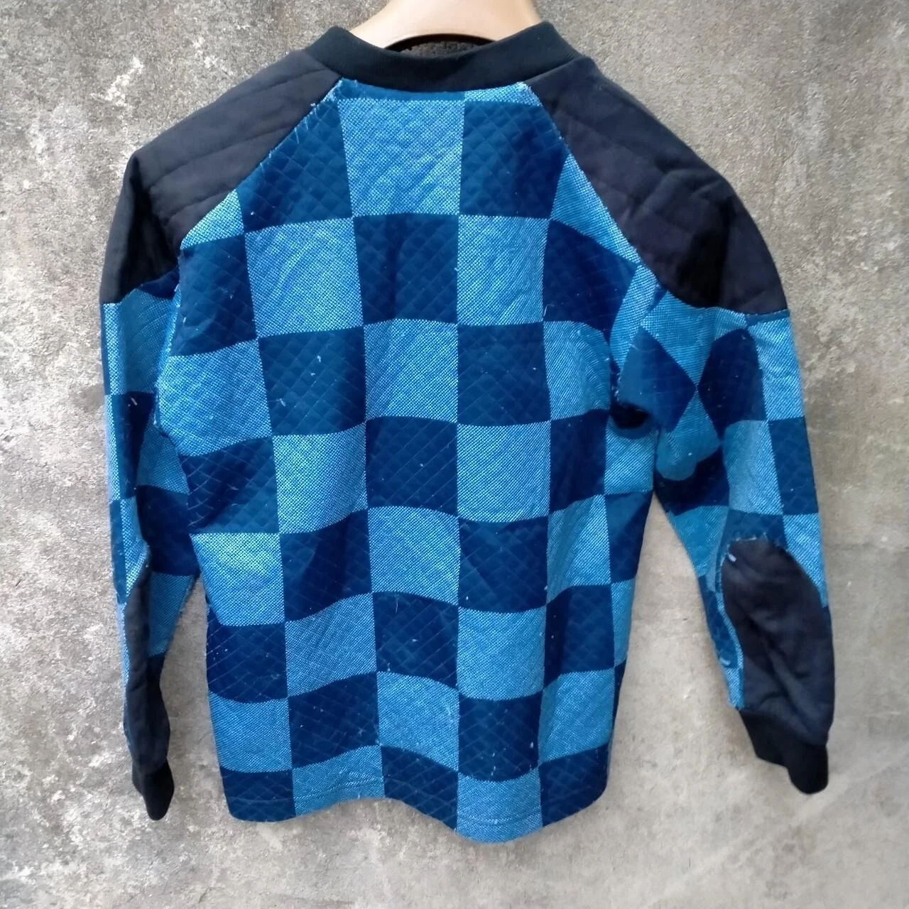 Bury FC 1990s padded goalkeeper football shirt / jersey. Medium boys - Image 2