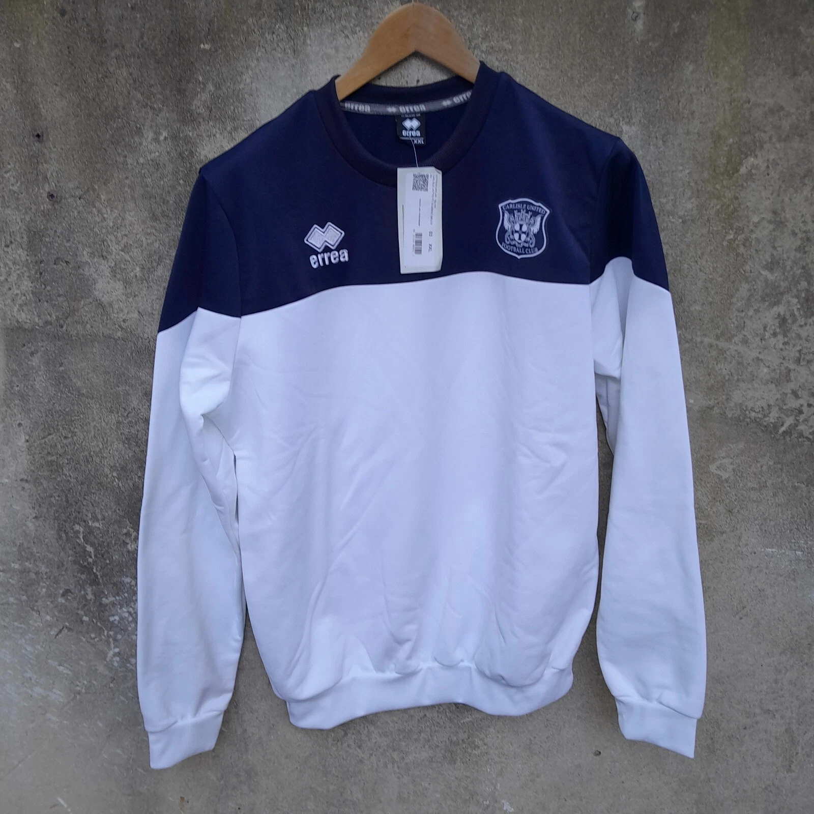 Carlisle United white sweatshirt/ jumper. 2XL mens. Bnwt