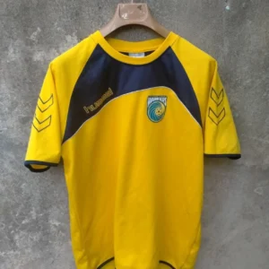 Central Coast Mariners home football shirt/ jersey. Large mens.