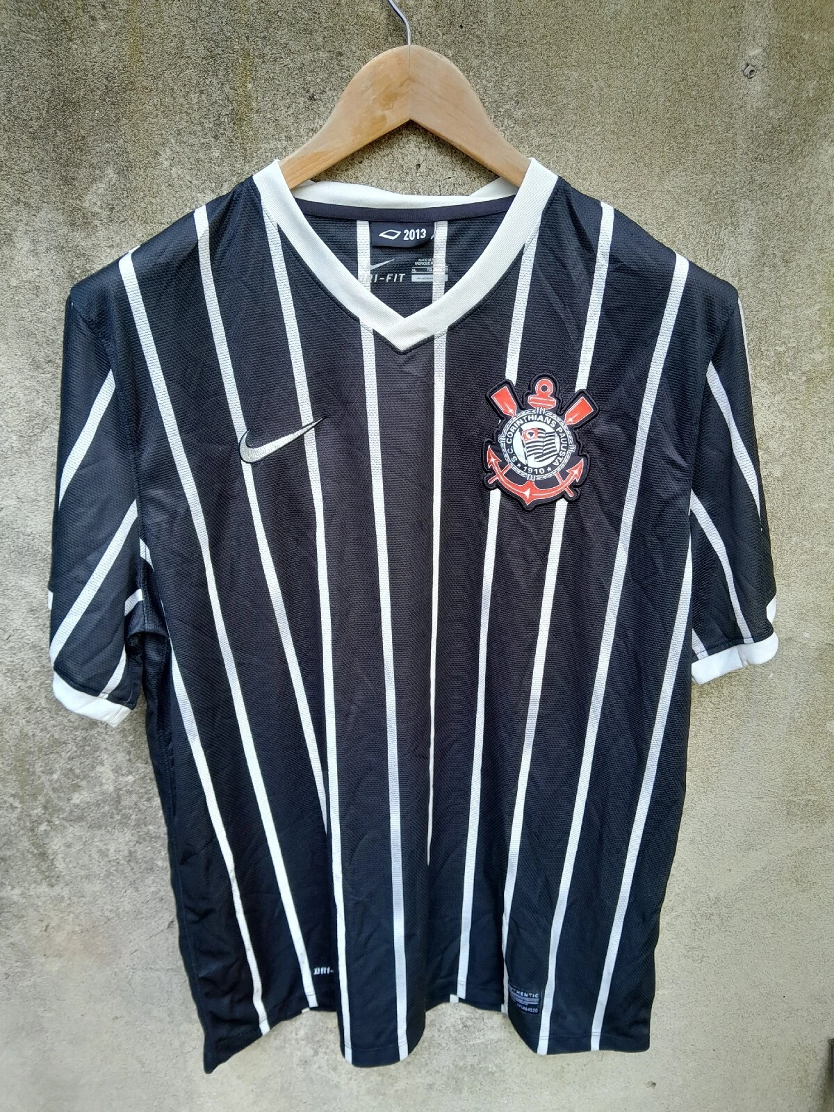 Corinthians 2013 away football shirt / jersey. XL mens