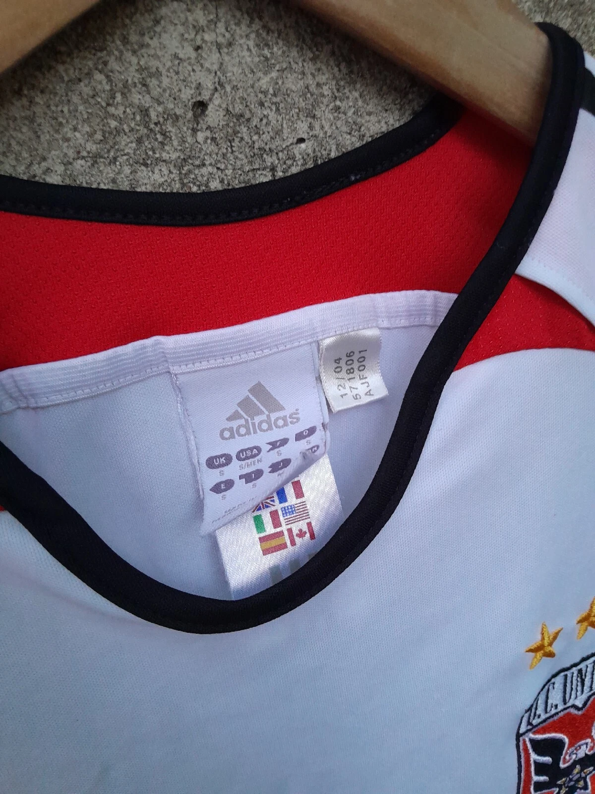 DC United 2005 away football shirt / jersey. Small mens. - Image 4