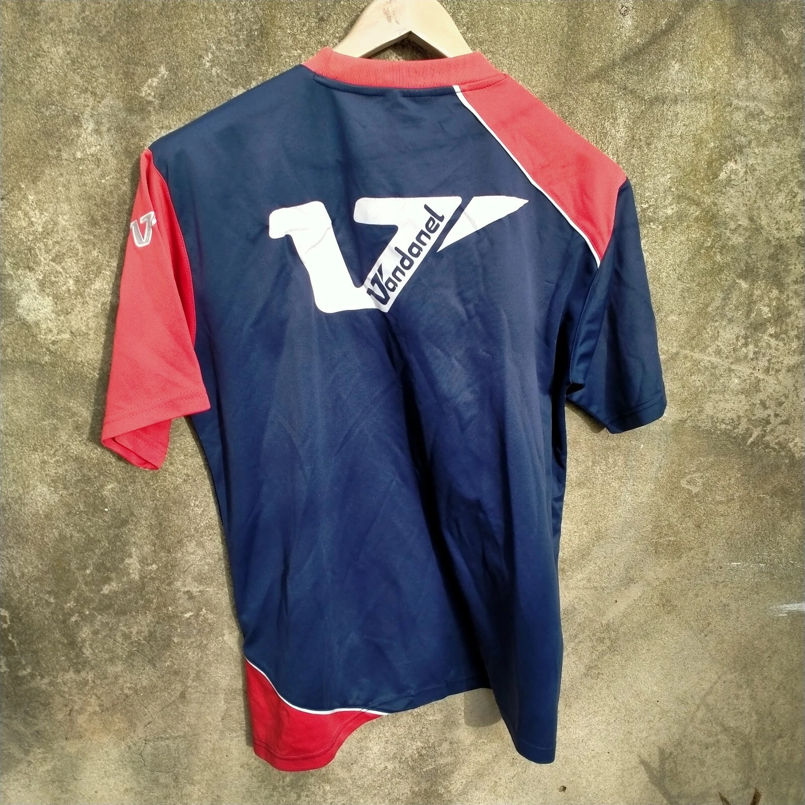 Dagenham & Redbridge player worn training football shirt / jersey. Large mens. - Image 3