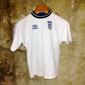 England 1999-2000 home football shirt / jersey, small boys