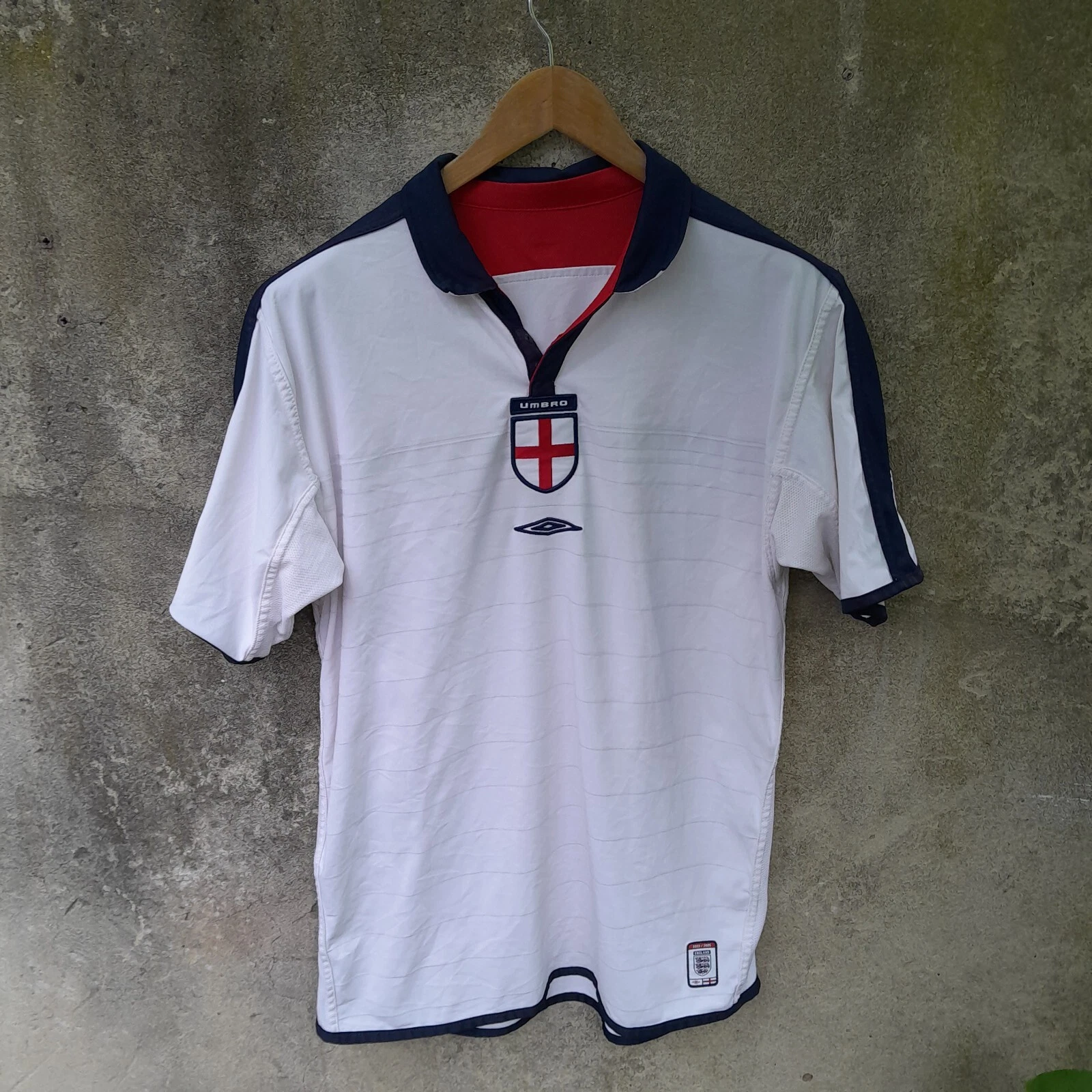 England 2004 home football shirt / jersey. Large Mens. Reversible 2003-05 - Image 6