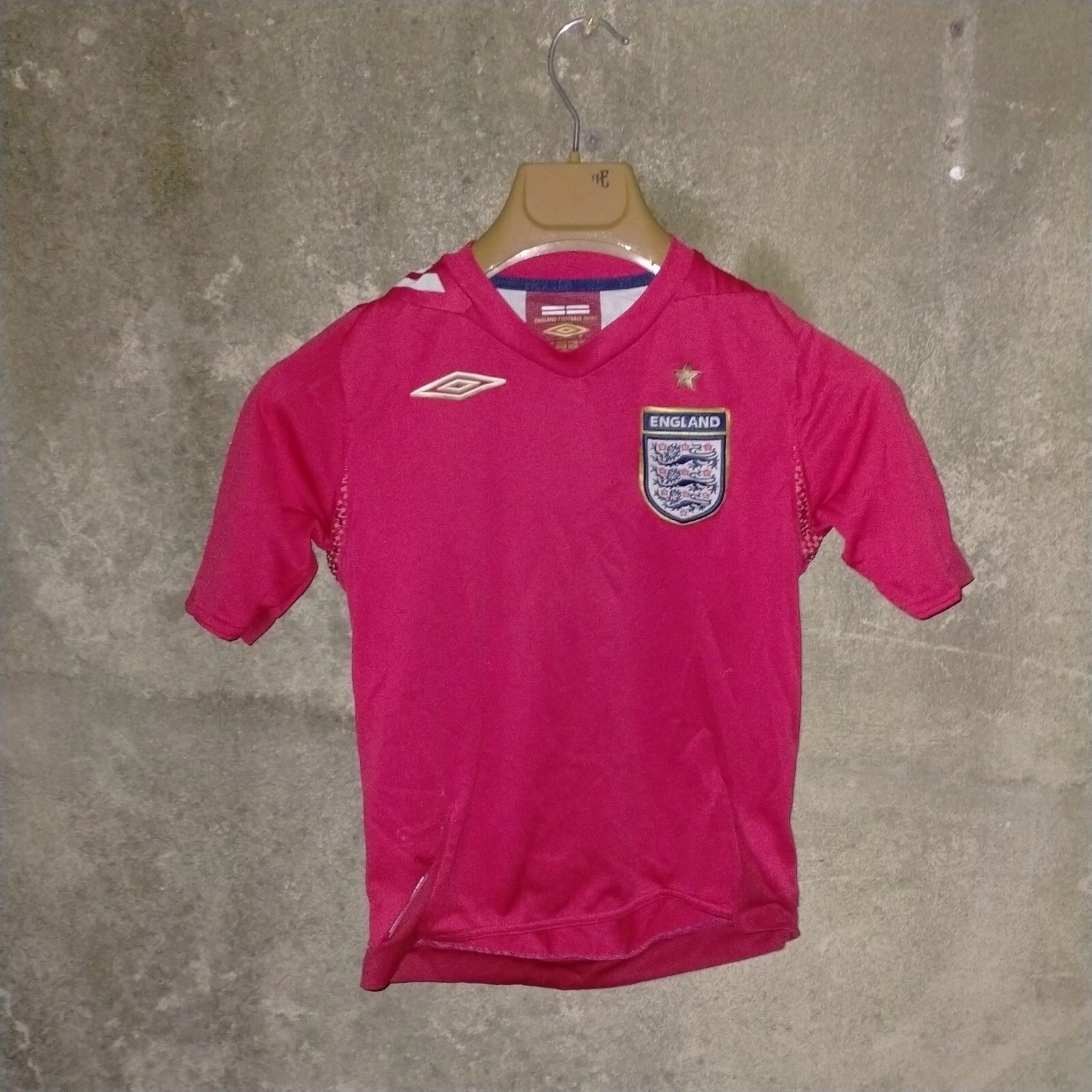 England 2006-08 away football shirt / jersey, small boys