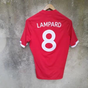 England 2010-12 away football shirt / jersey. Medium mens. Frank Lampard 8