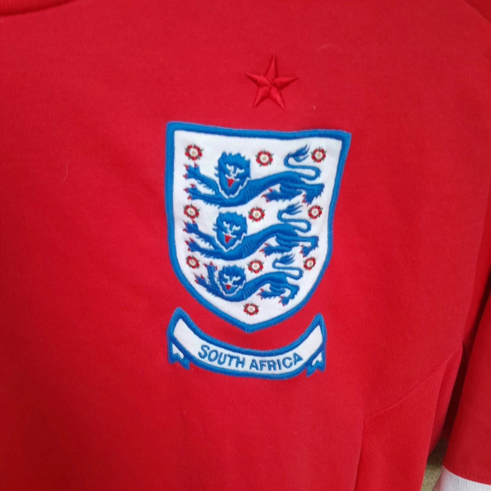 England 2010-12 away football shirt / jersey. Medium mens. Frank Lampard 8 - Image 4