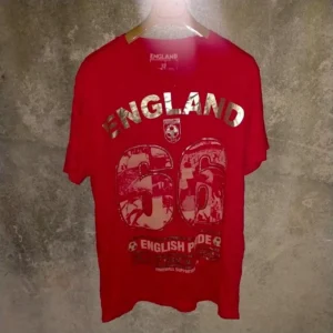 England 2010 66 football tshirt / jersey. Large Mens.