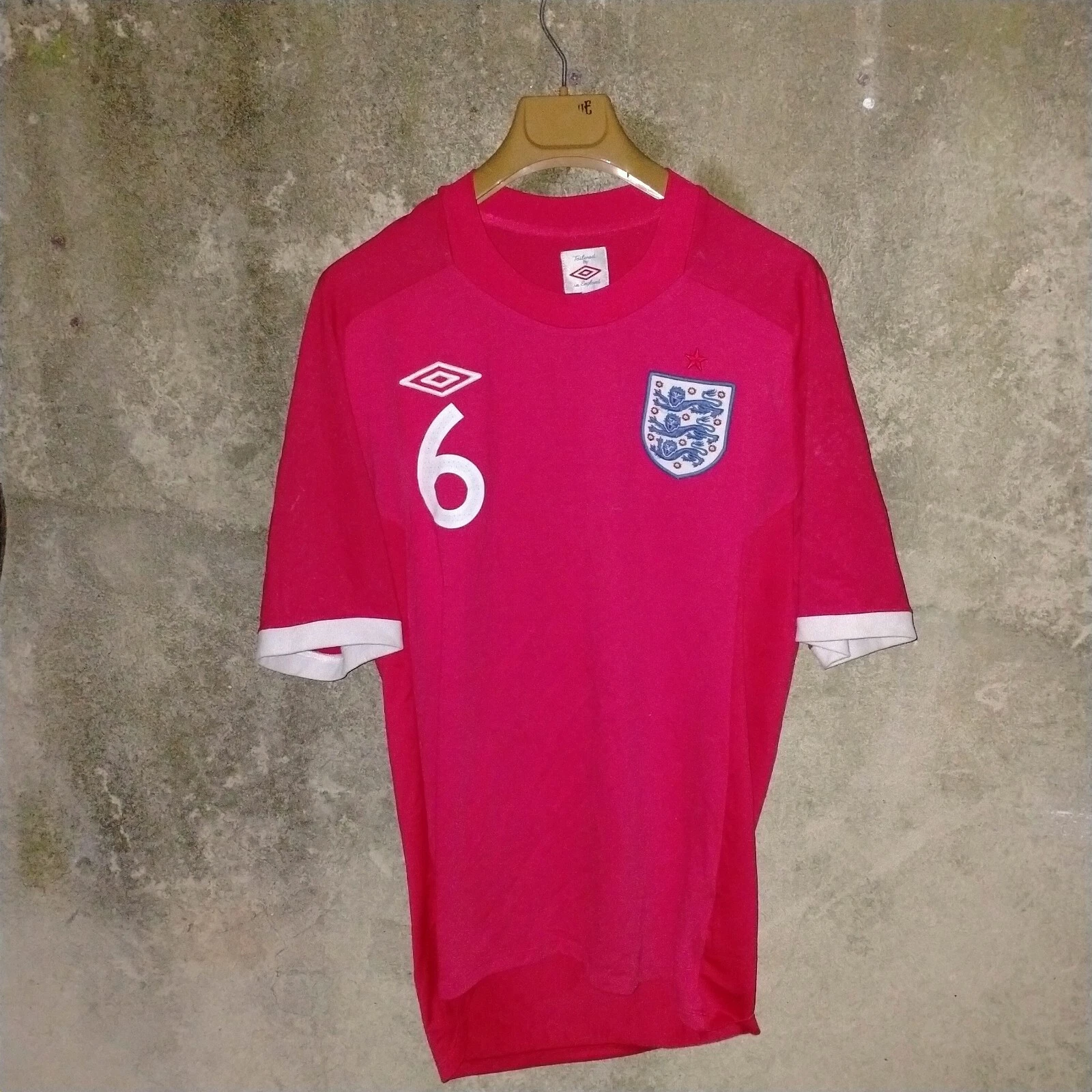England 2010 away football shirt / jersey, medium mens 40" Moore 6 - Image 2