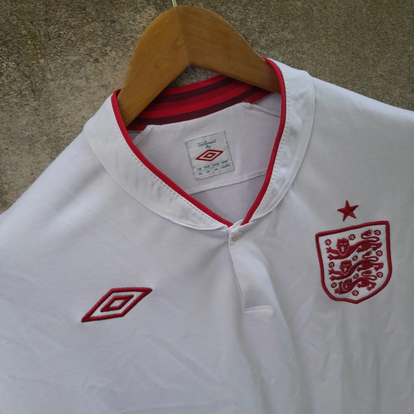 England 2012-13 home football shirt / jersey. XXXL mens. - Image 3