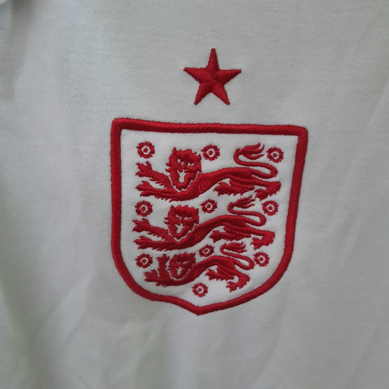 England 2012-13 home football shirt / jersey. XXXL mens. - Image 4