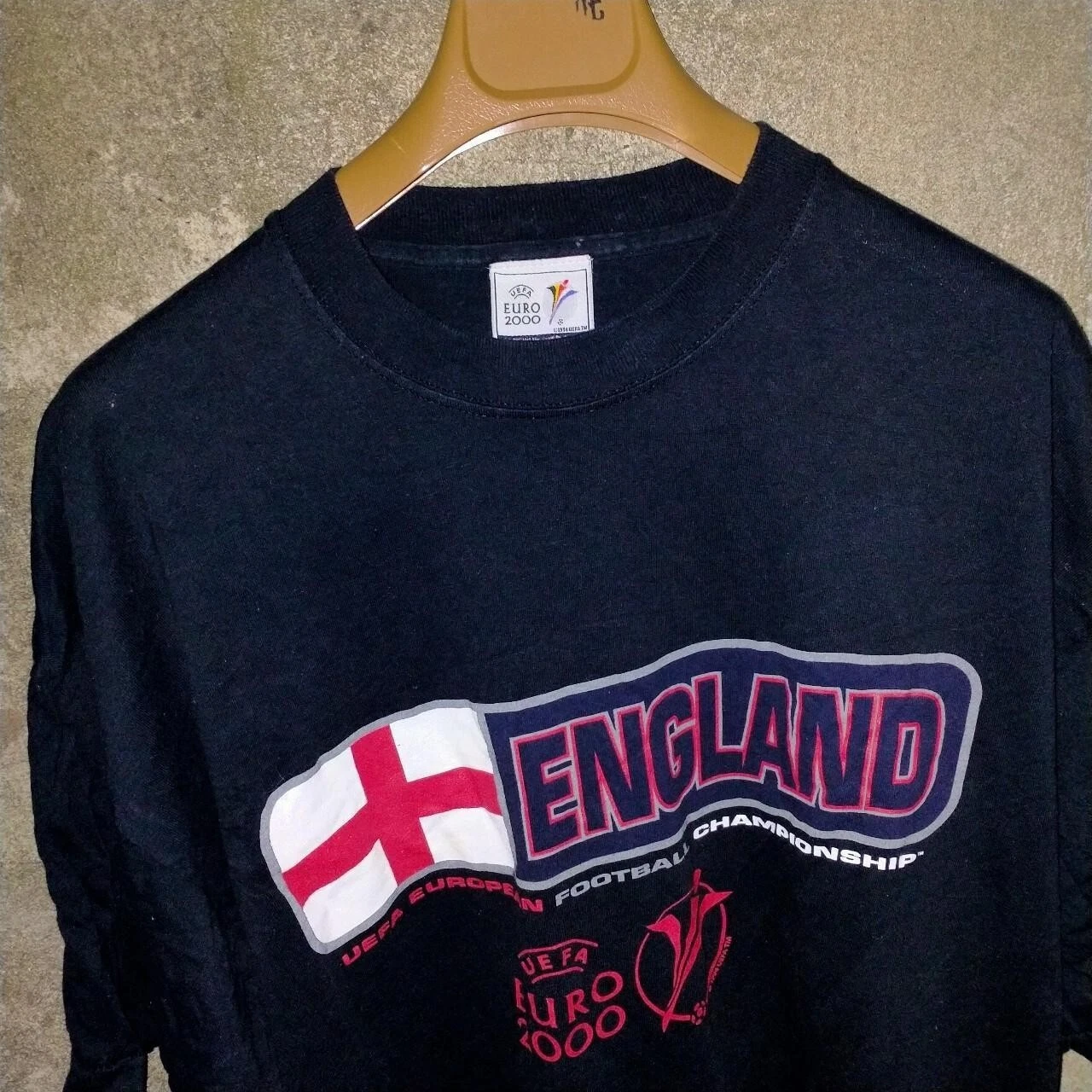 England Euro 2000 football tshirt / jersey. Large Mens. - Image 2