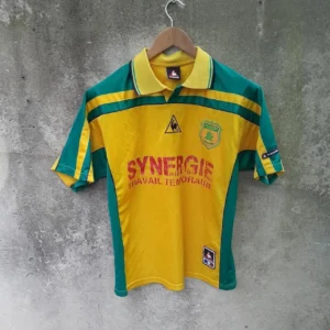 FC Nantes 2001-02 home football shirt / jersey. Small mens