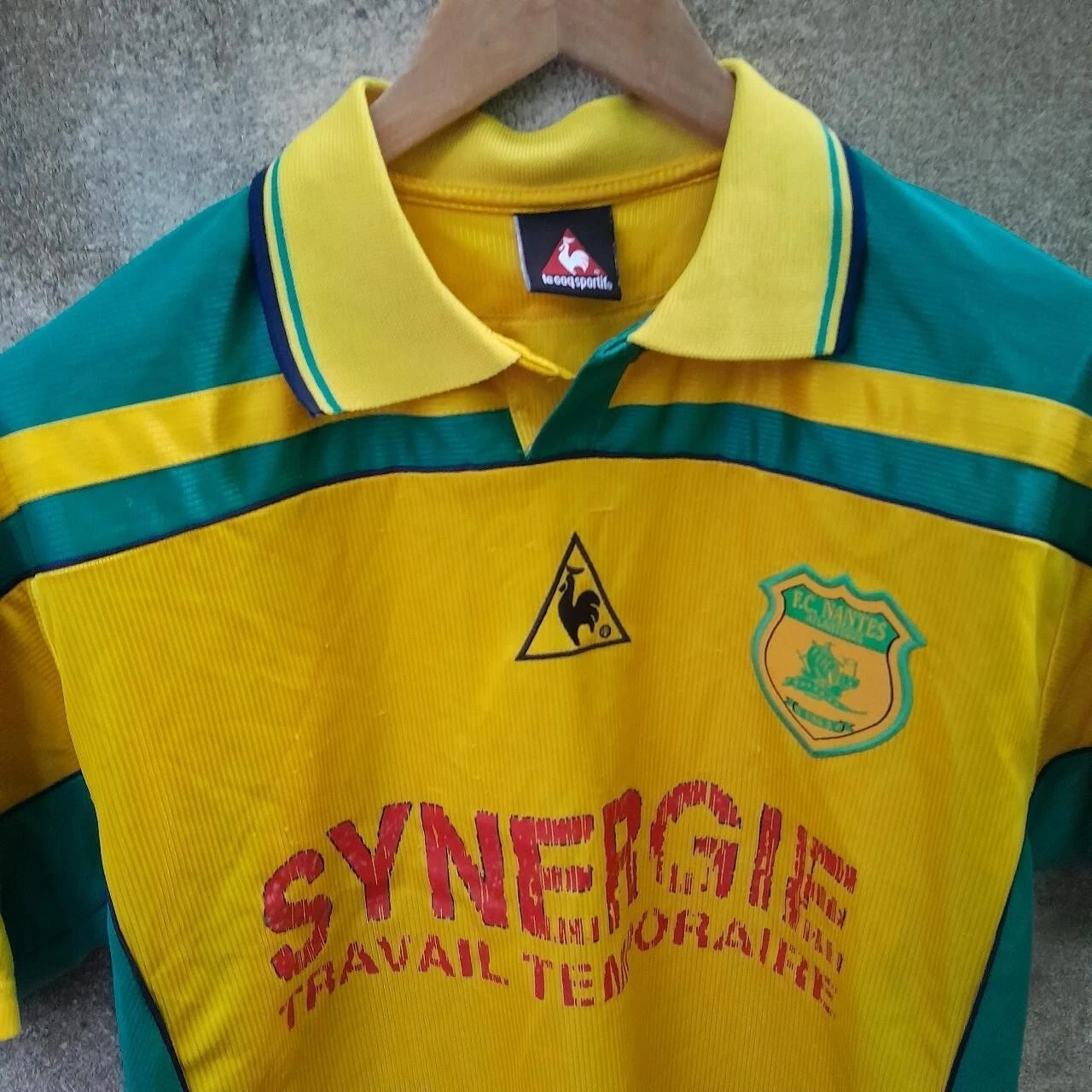 FC Nantes 2001-02 home football shirt / jersey. Small mens - Image 2