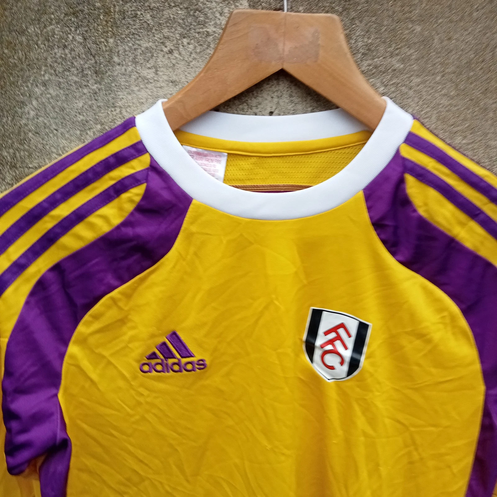 Fulham 2013-14 goalkeeper football shirt | jersey, Boys XL 13-14 years - Image 2