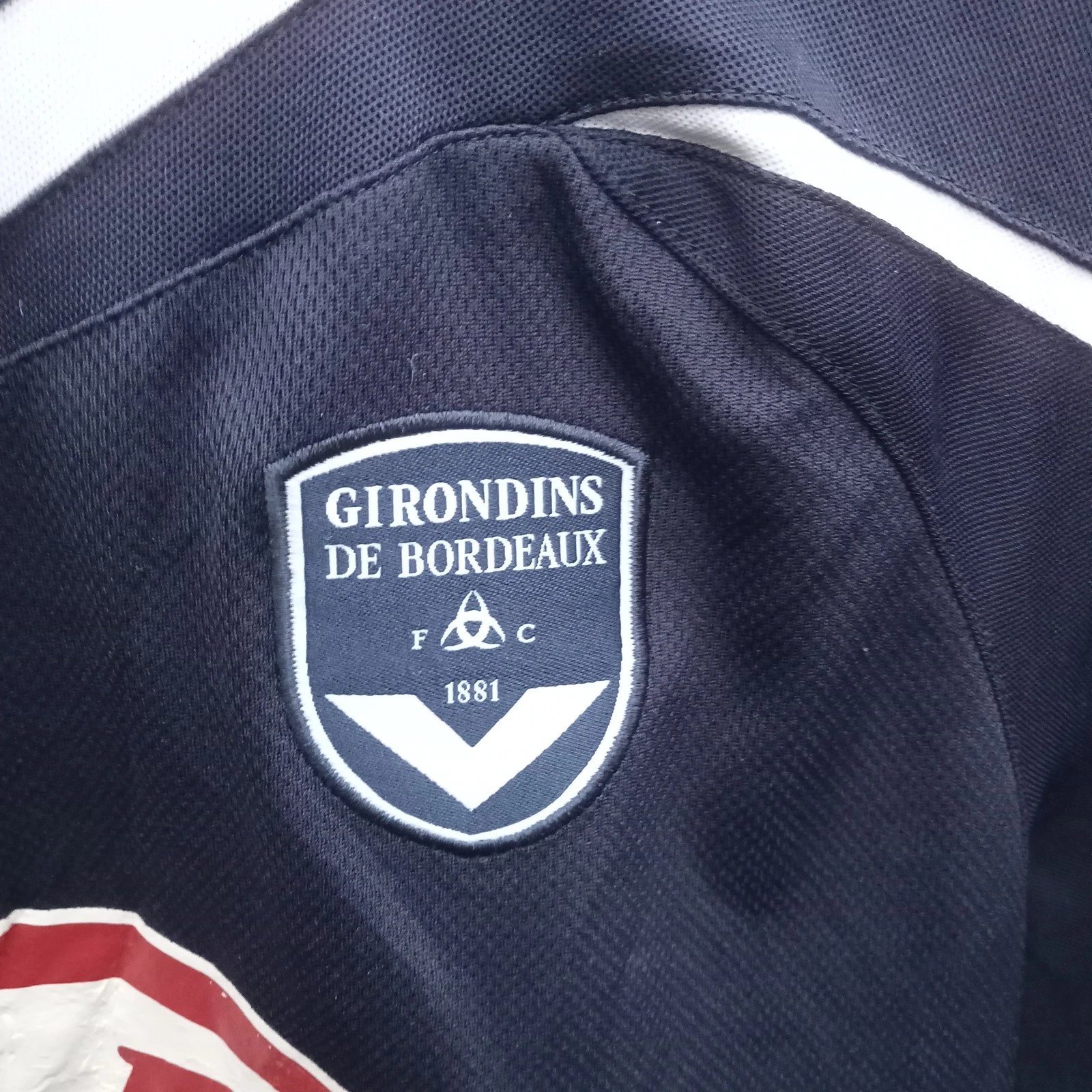 Girondins de Bordeaux 2010-11 Home football shirt | jersey, Mens Medium - Image 3