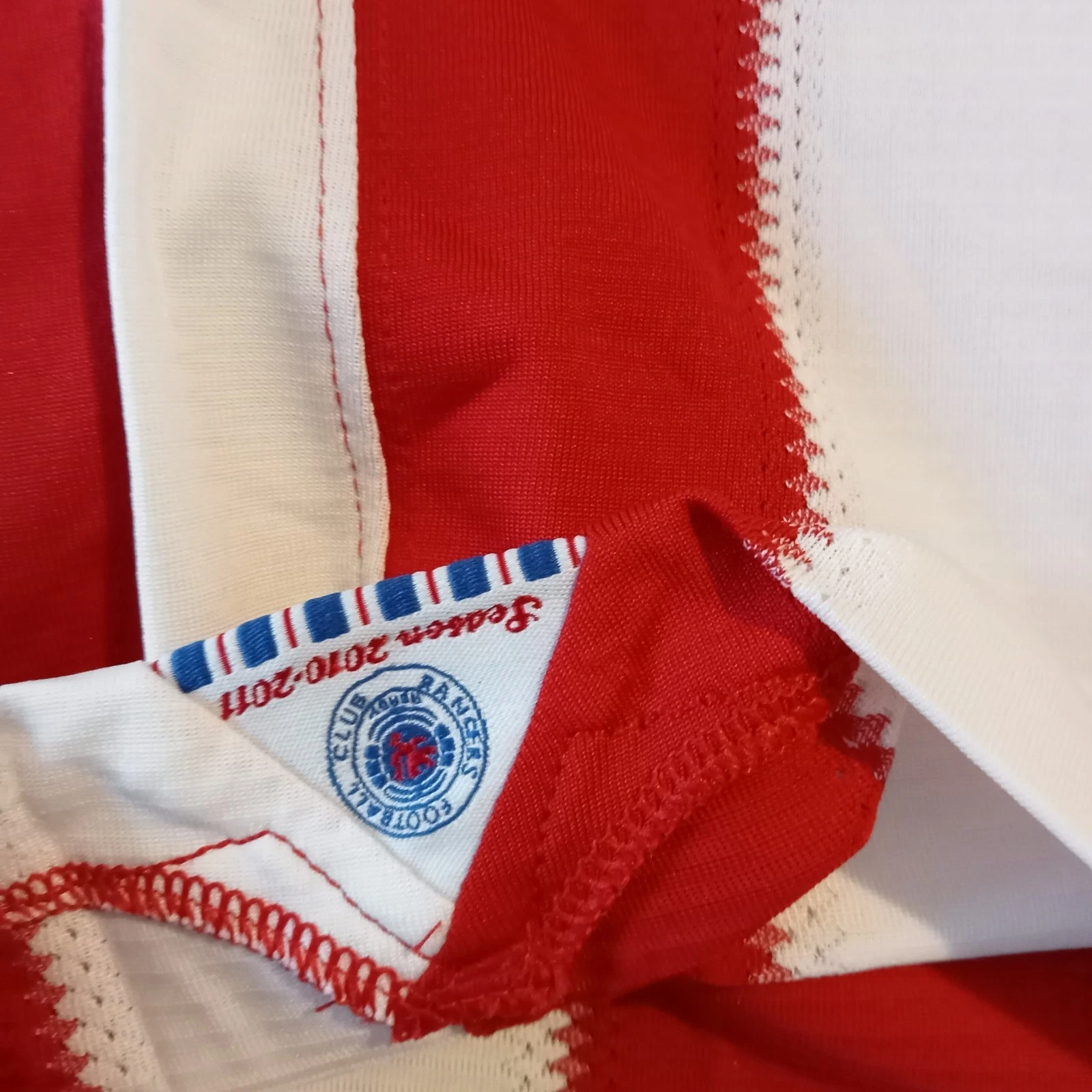 Glasgow Rangers 2010-11 away football shirt / jersey. Large mens. Bnwt - Image 9
