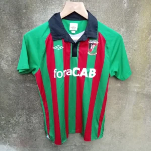 Glentoran 2010-11 Home football shirt | jersey, Boys XL
