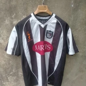 Grimsby Town 2003-04 home football shirt/ jersey. Small mens