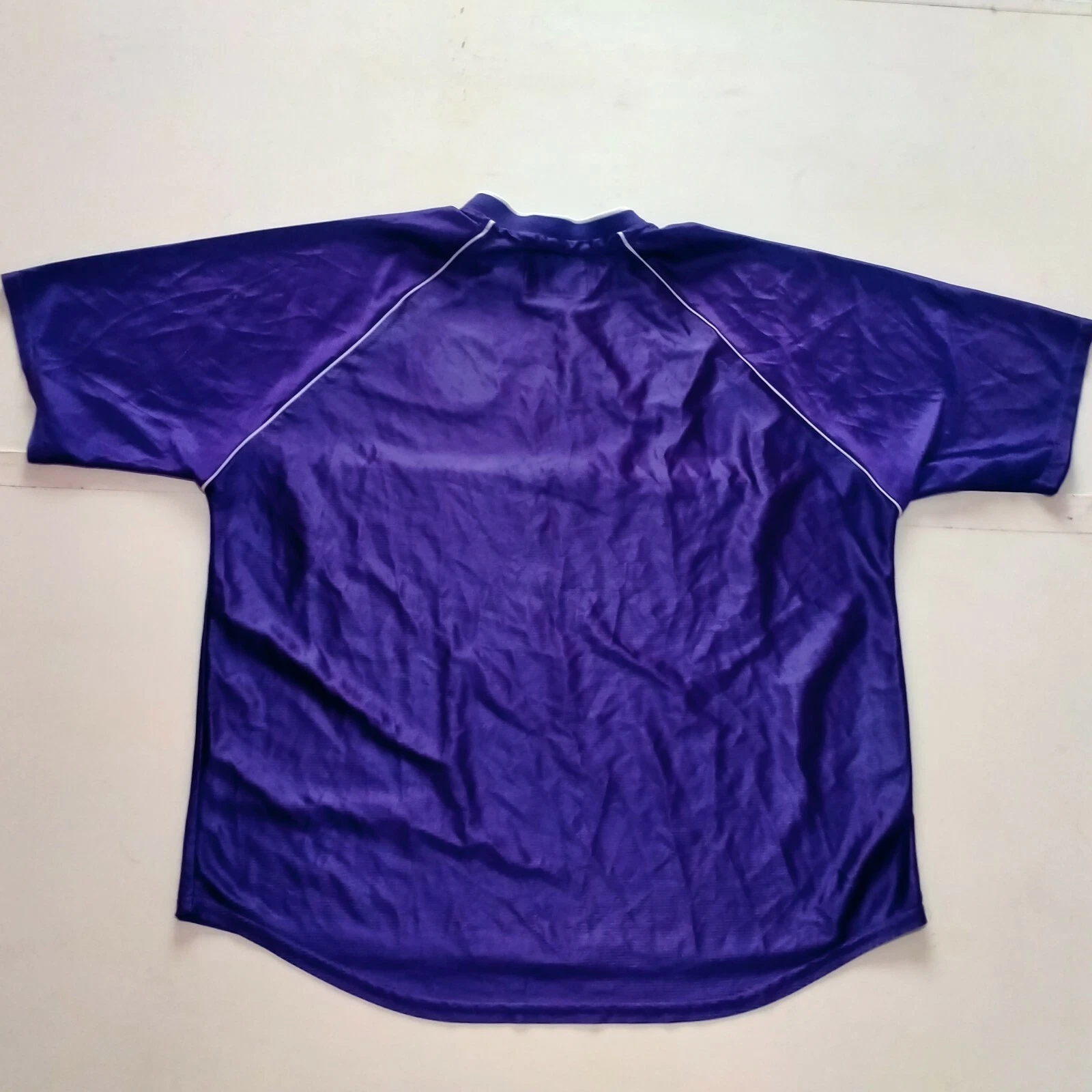Harchester United Dream Team home football shirt. Large mens - Image 3