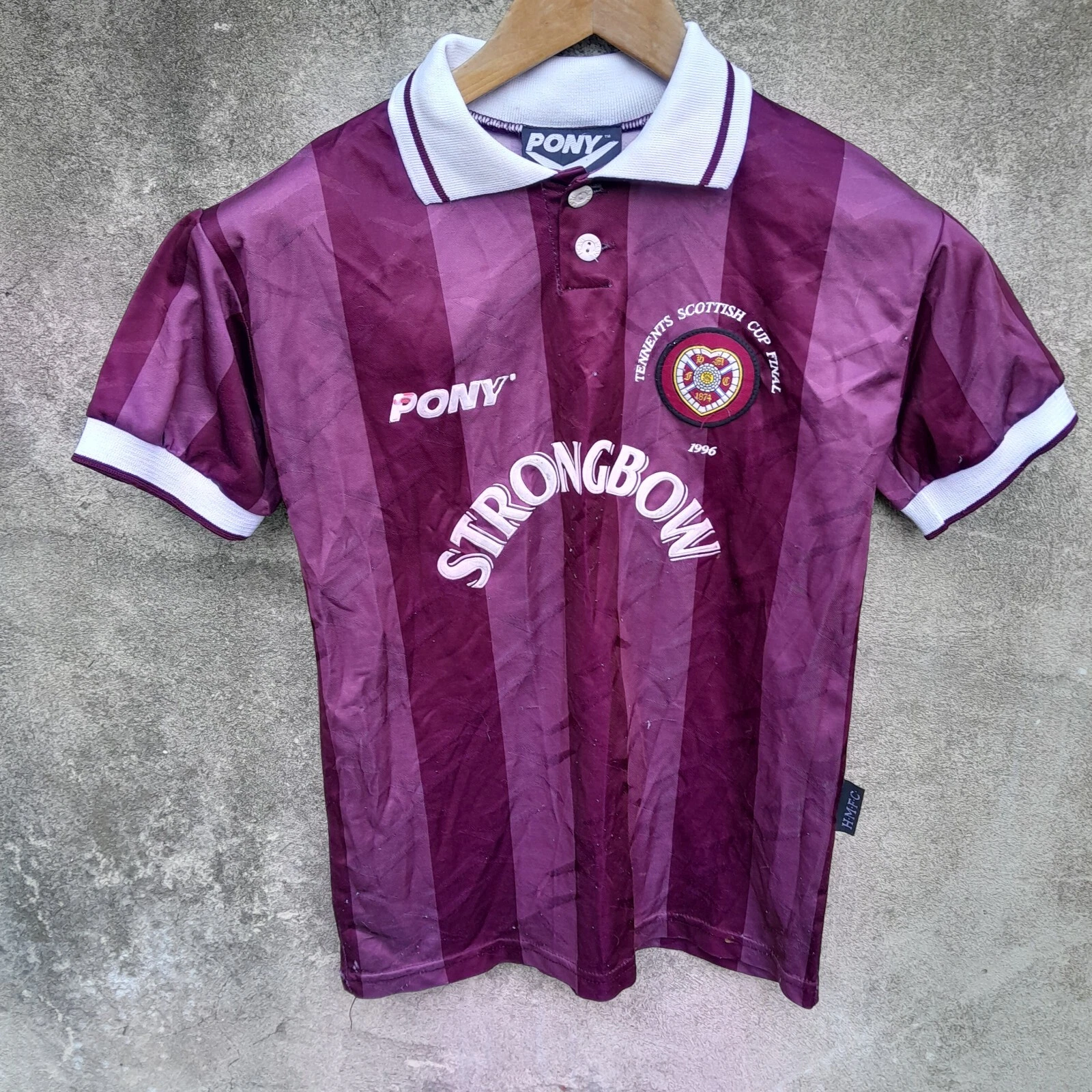 Hearts 1996-97 home football shirt / jersey.