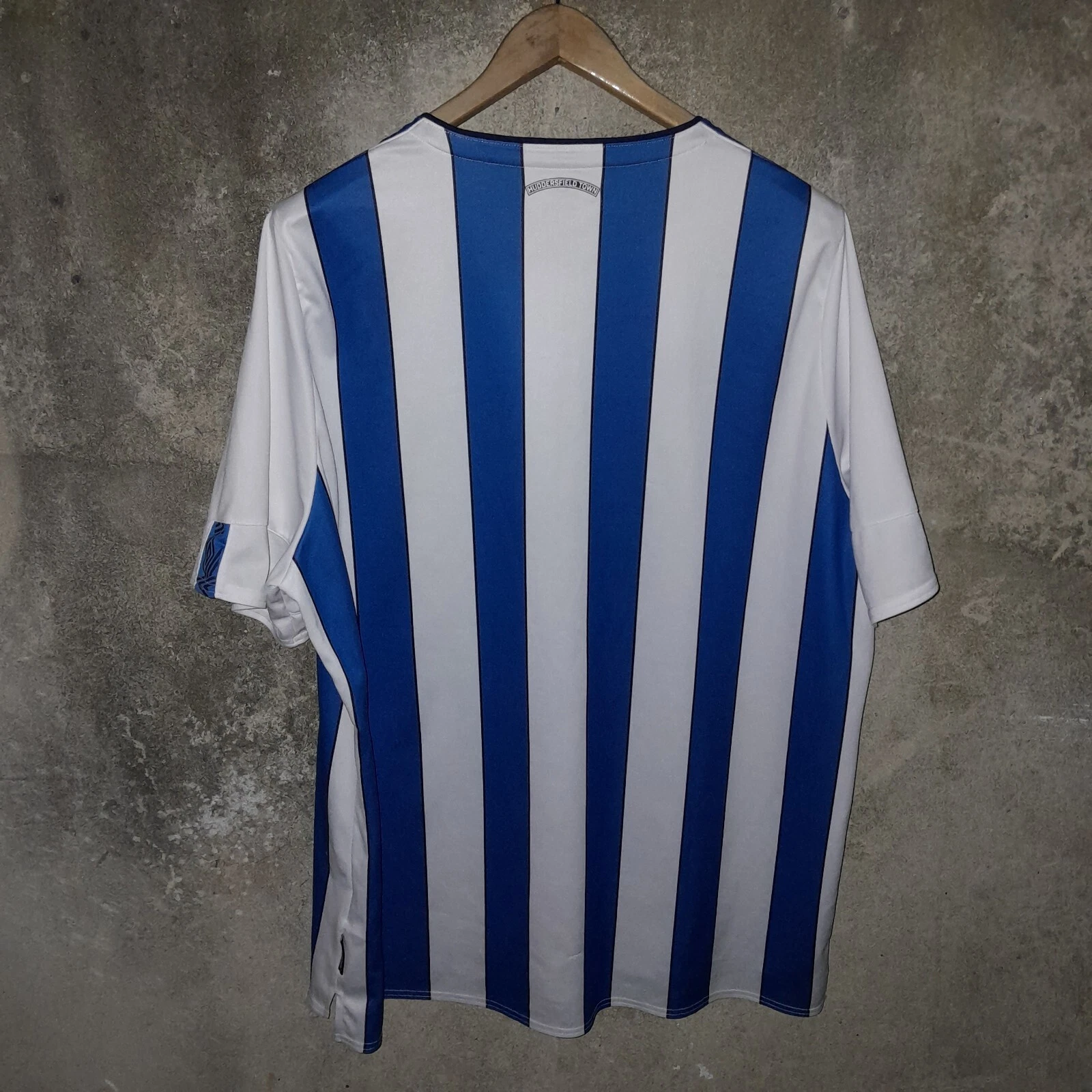 Huddersfield Town 2021-22 home football shirt / jersey. XXXXL mens. Bnwot - Image 4