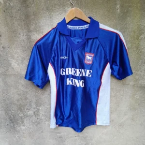 Ipswich Town 1999-01 home football shirt / jersey. Small mens