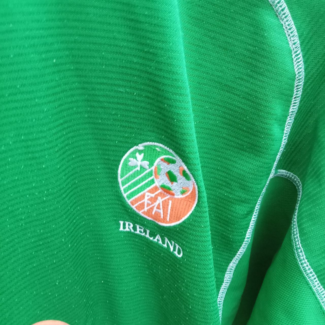Ireland 2002 home football shirt / jersey XL mens. - Image 5