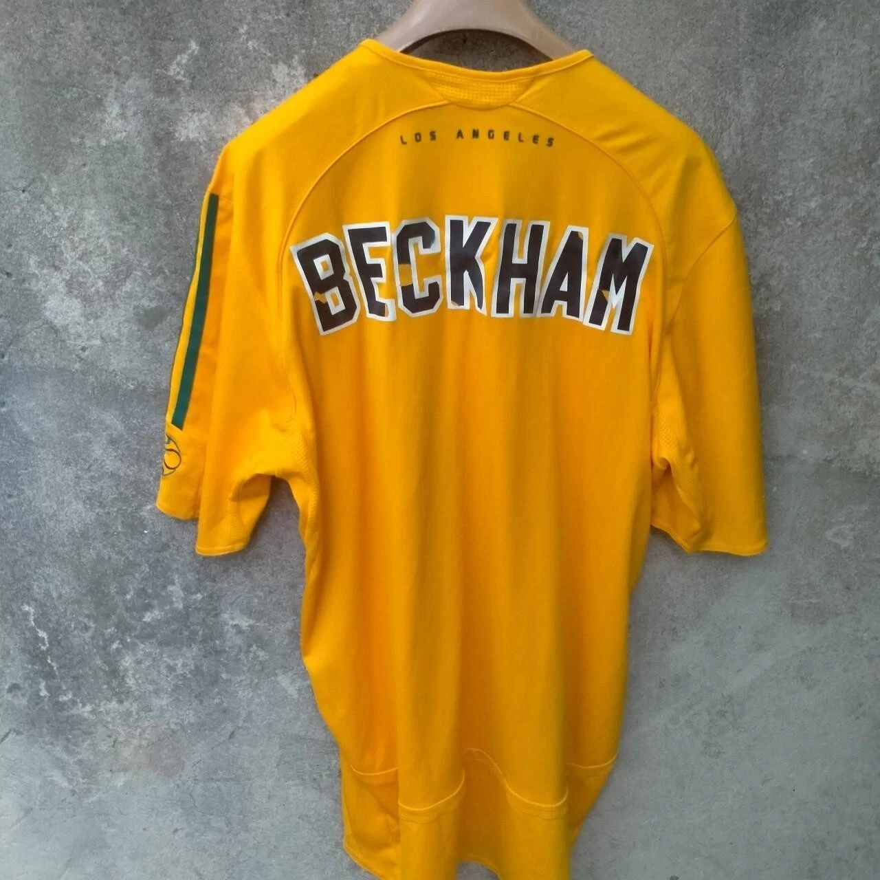 LA Galaxy 2006-07 home football shirt/ jersey. XL mens. David Beckham - Image 3
