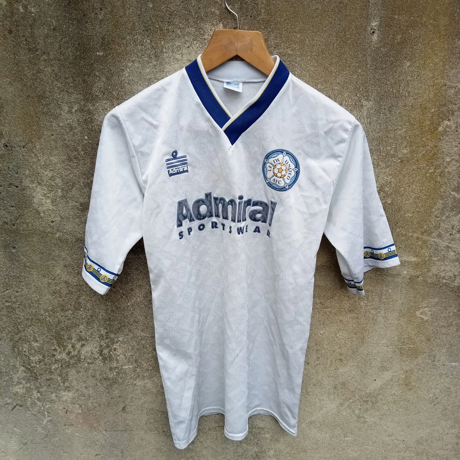 Leeds United 1992-93 Home football shirt, Mens Small