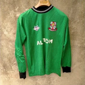 Lincoln City 2003-04 home football shirt / jersey. Medium Mens